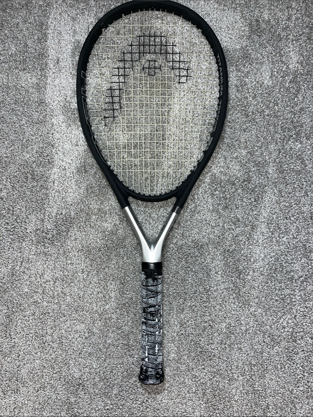 Head Titanium TI.S6 Intelligence Oversize Tennis Racquet 4 3/8 excellent edge